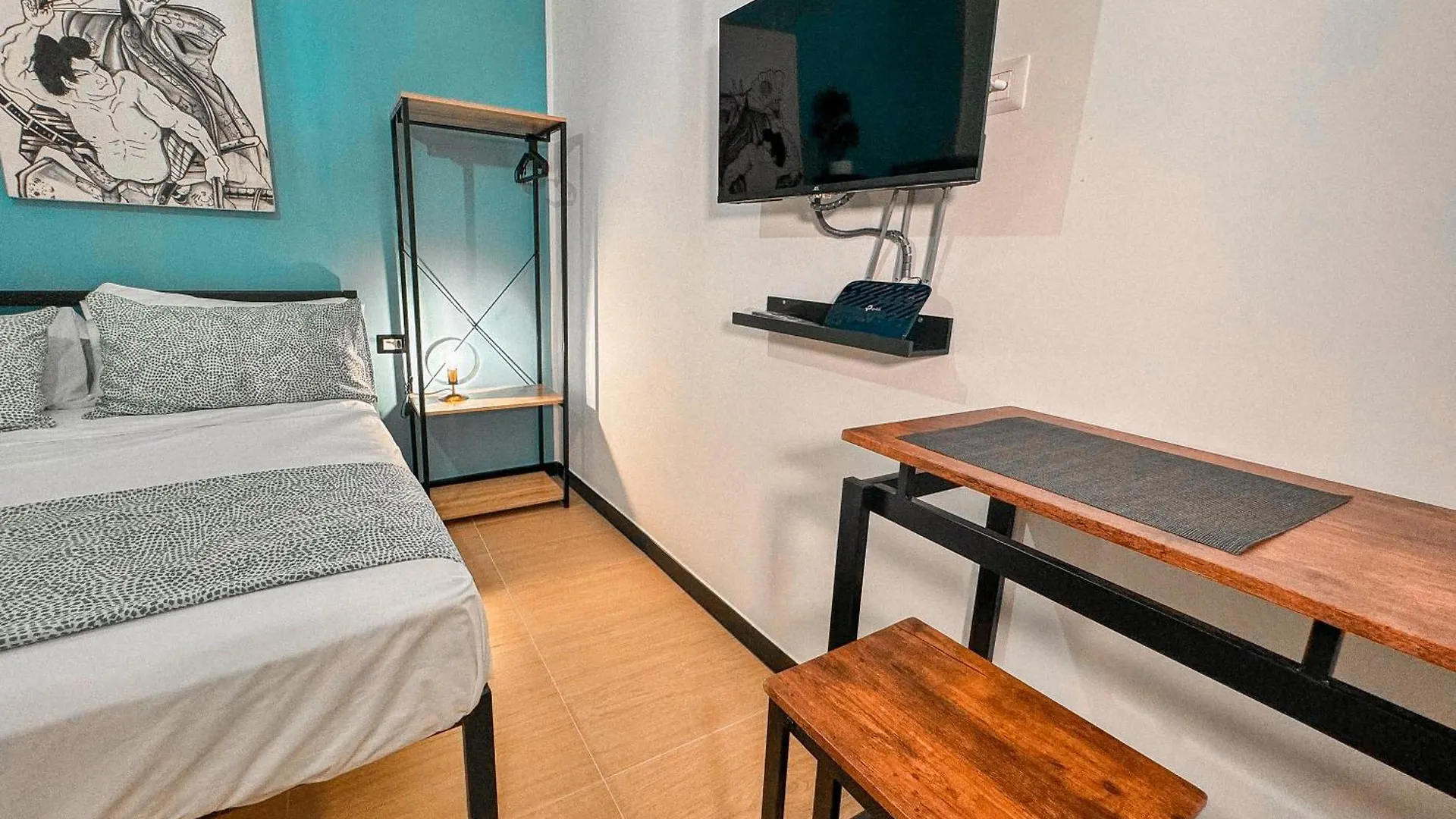 The Quarters Naples Apartments