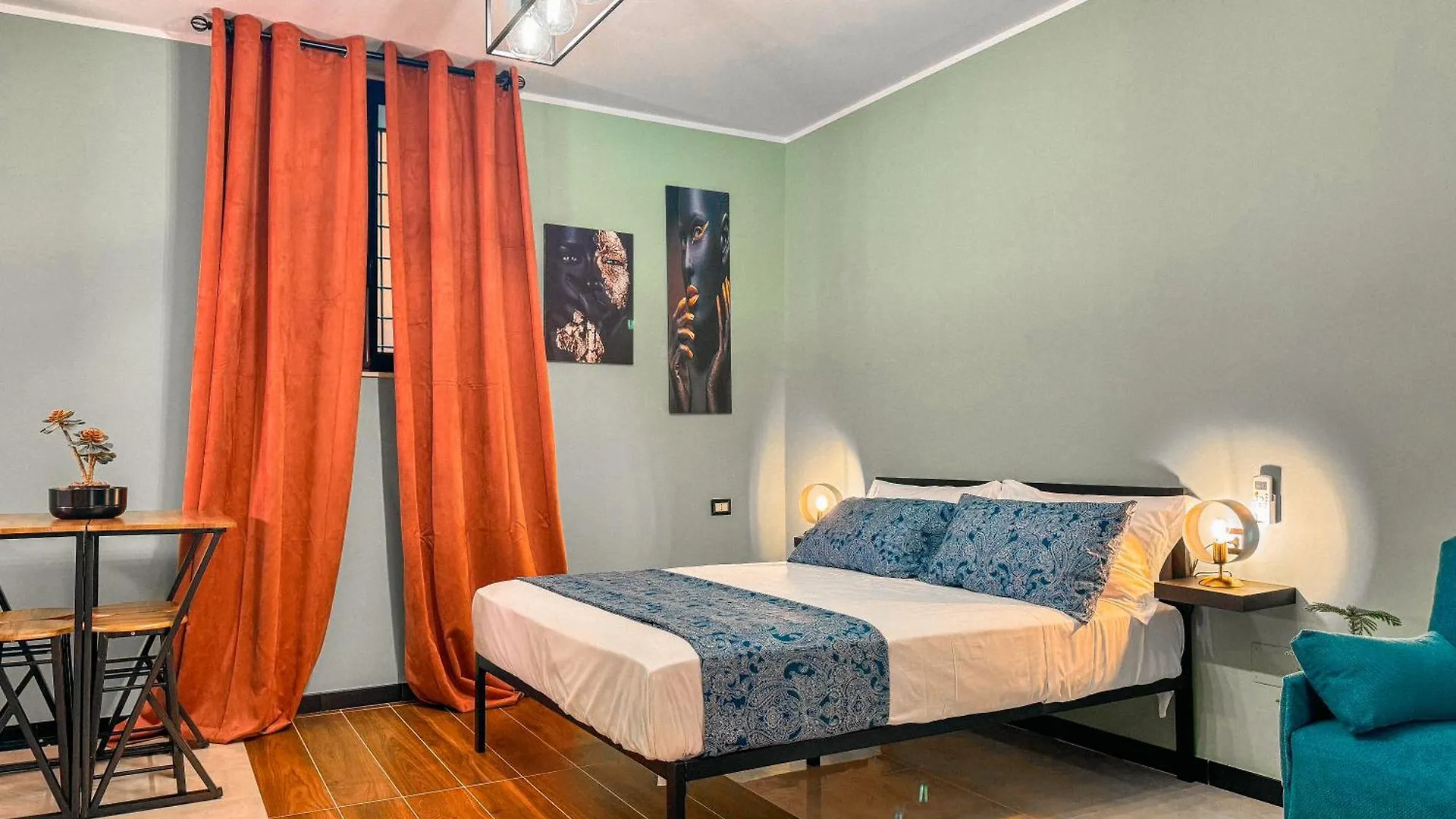 The Quarters Naples Apartments