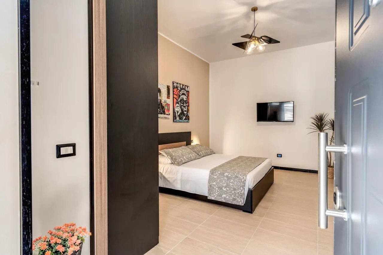 The Quarters Naples Apartments