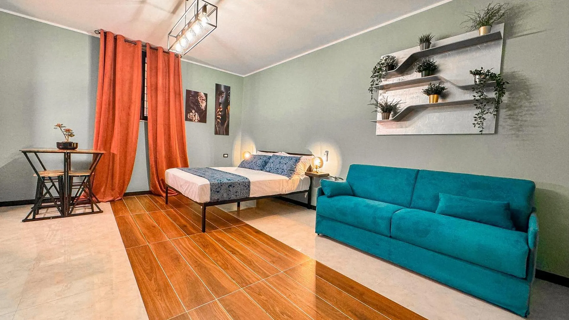 The Quarters Naples Apartments 0*,  Italy