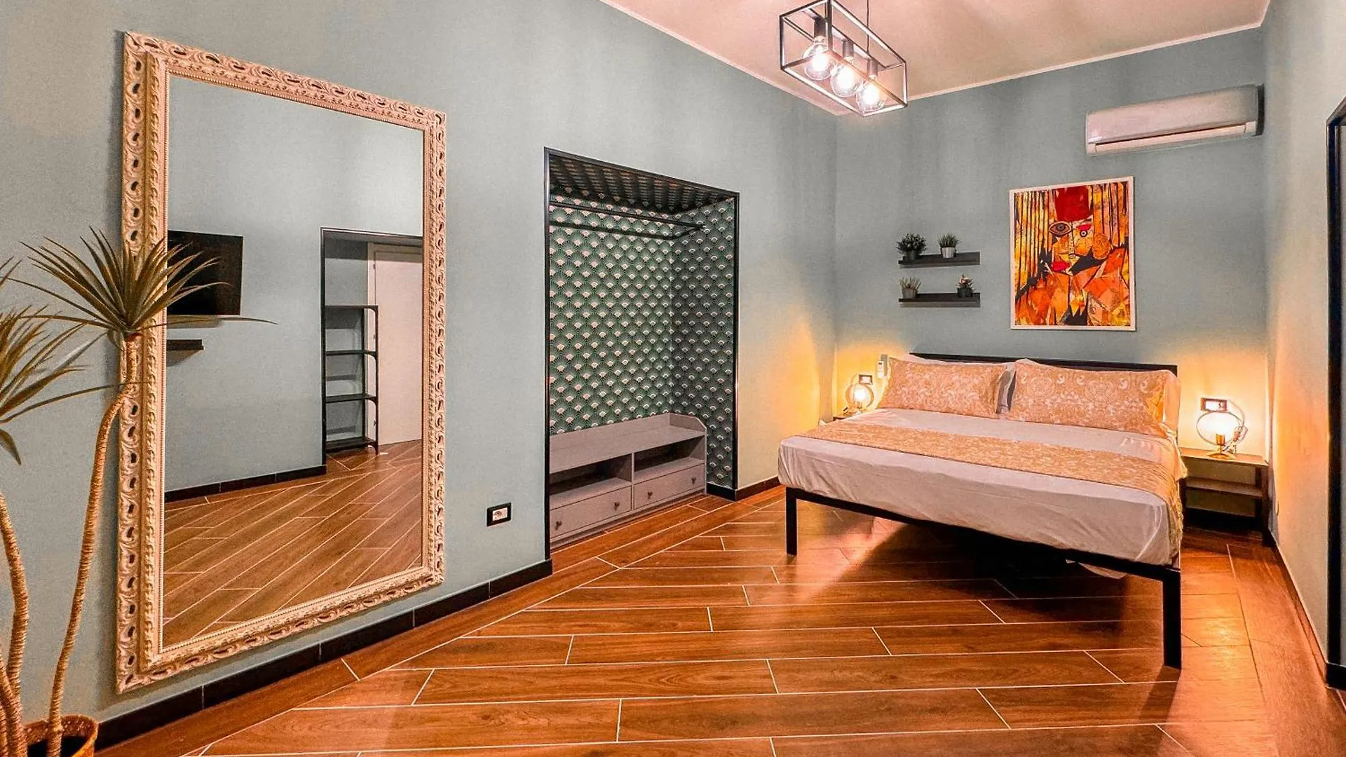 The Quarters Naples Apartments
